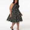 Magnolia Place Plus Size 1950s Style Black & White Daisy Print Ray Swing Dress