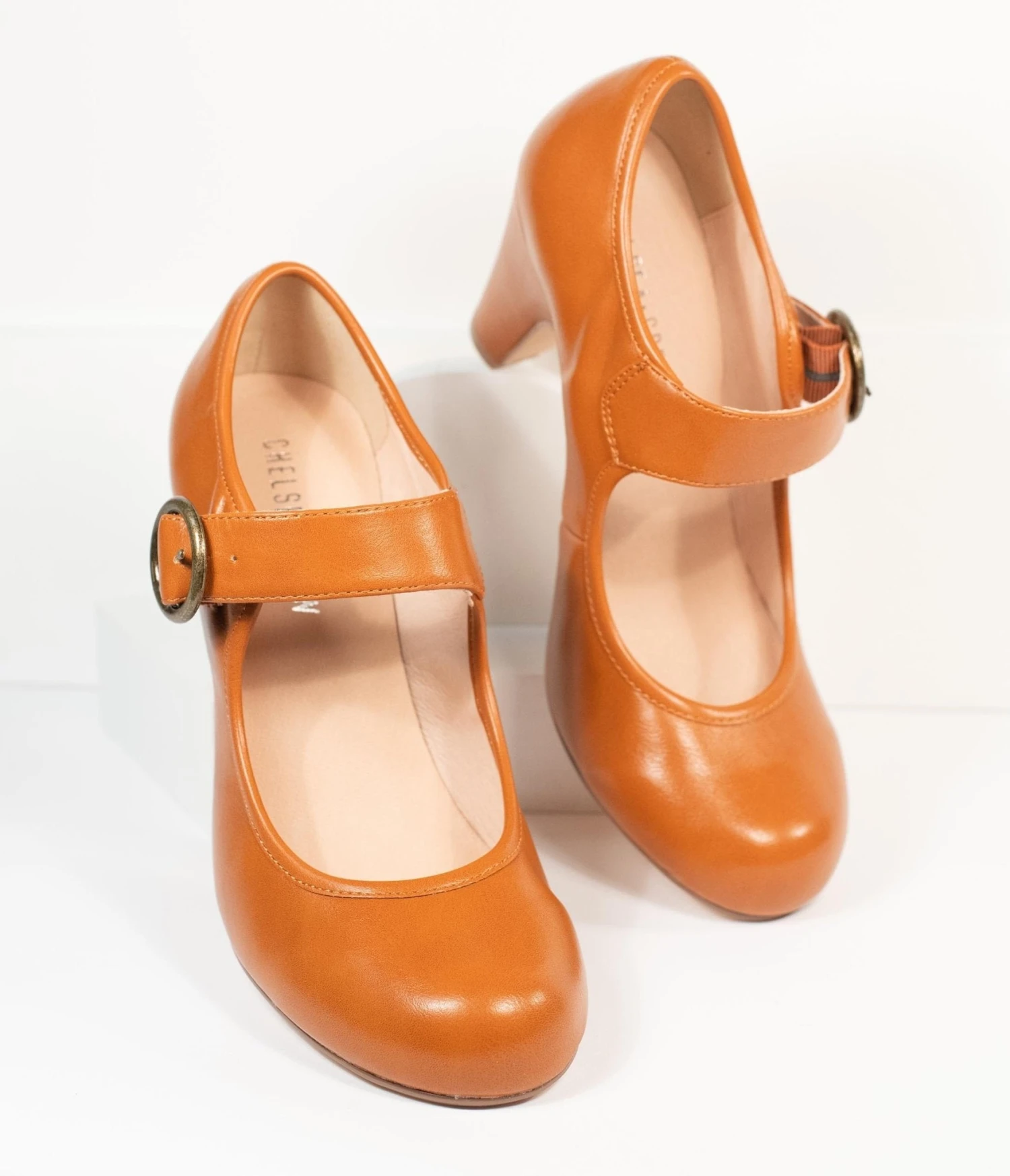 Chelsea Crew 1940s Brown Leatherette Madeline Pumps 3 Chelsea Crew 1940s Brown Leatherette Madeline Pumps - Image 3