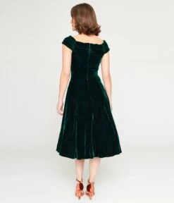 Collectif Green Velvet Karin Swing Dress -Pleaser Clothing Store collectif green velvet karin swing dress 151959