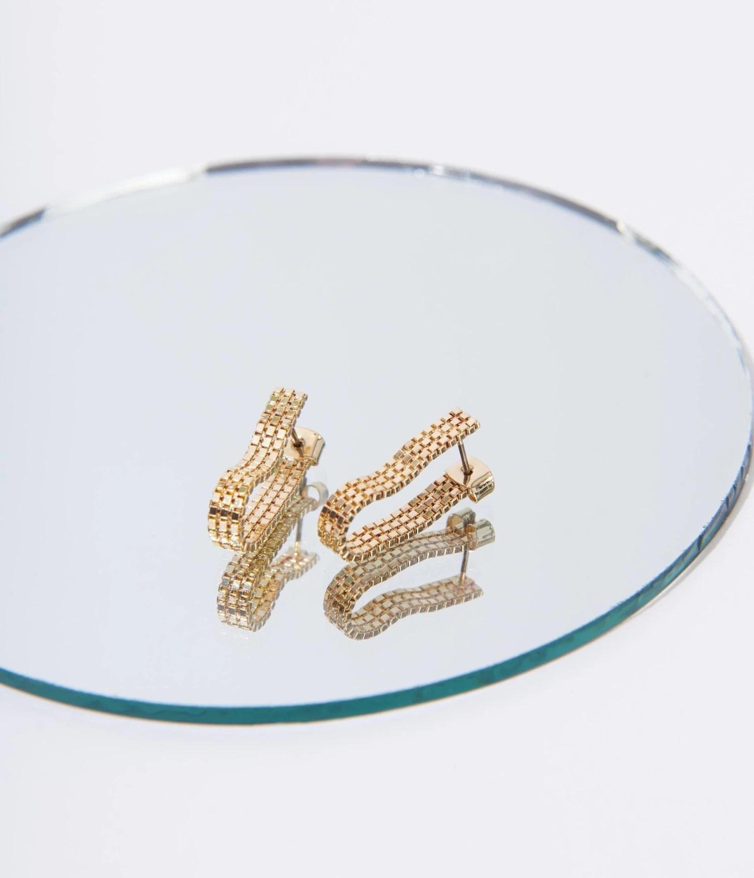 Gold Box Chain Earrings 1 Gold Box Chain Earrings