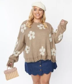 Plus Size Brown & Taupe Floral Distressed Sweater