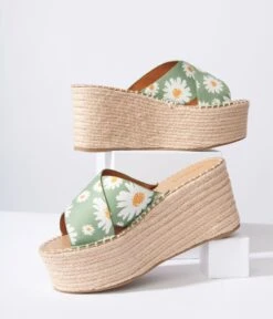 Sage Daisy Platform Woven Sandals -Pleaser Clothing Store sage daisy platform woven sandals 612002
