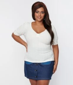 Smak Parlour Plus Size White Pointelle Short Sleeve Knit Top -Pleaser Clothing Store smak parlour plus size white pointelle short sleeve knit top 481514