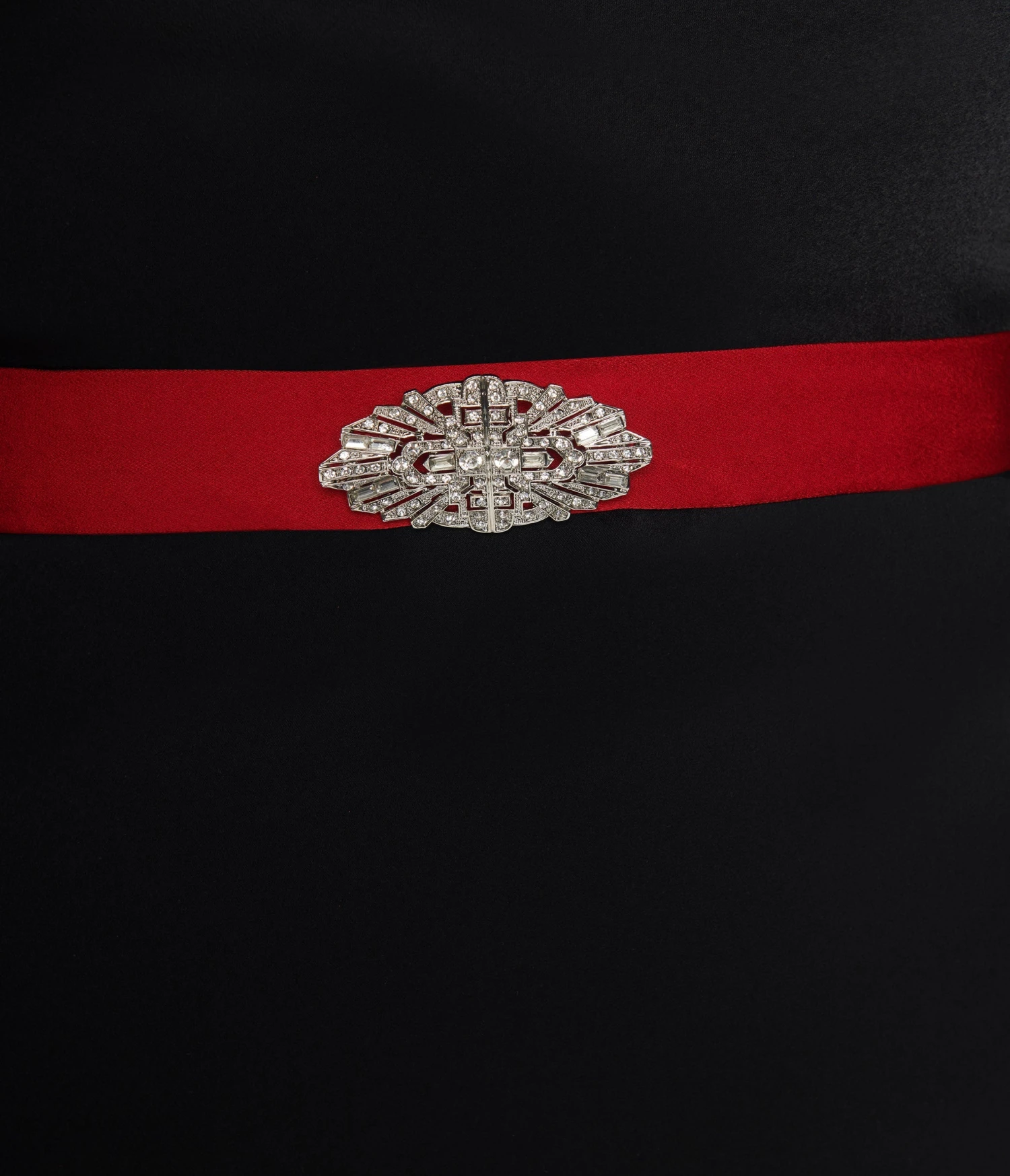 The Great Gatsby X Unique Vintage Black Satin & Red Contrast Evening Gown 4 The Great Gatsby X Unique Vintage Black Satin & Red Contrast Evening Gown - Image 4