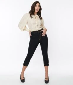 Unique Vintage Black Moon & Star Embroidery Rachelle Capri Pants