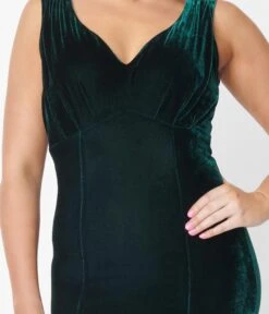 Unique Vintage Emerald Green Velvet Goldwyn Gown -Pleaser Clothing Store unique vintage emerald green velvet goldwyn gown 590367
